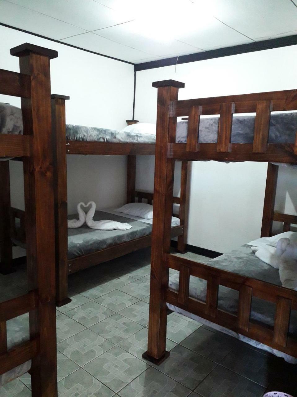 Hostel California Monteverde Eksteriør billede