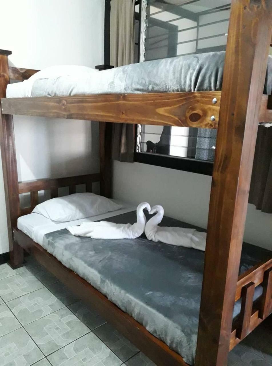 Hostel California Monteverde Eksteriør billede