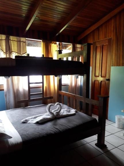 Hostel California Monteverde Eksteriør billede